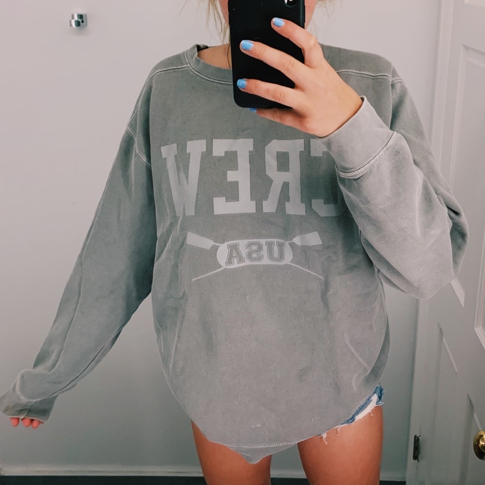 Crew sweatshirt